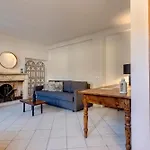 Guelfo Apartment By Mamo Florence
